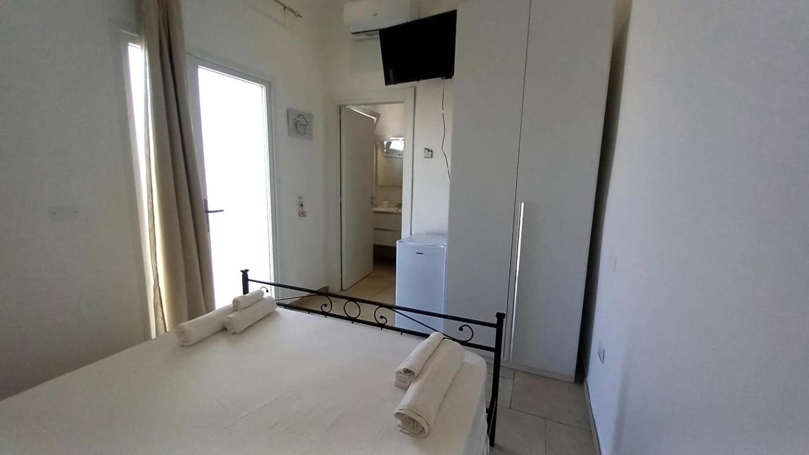 Bed and Breakfast Casa Levirà Torre Lapillo Esterno foto